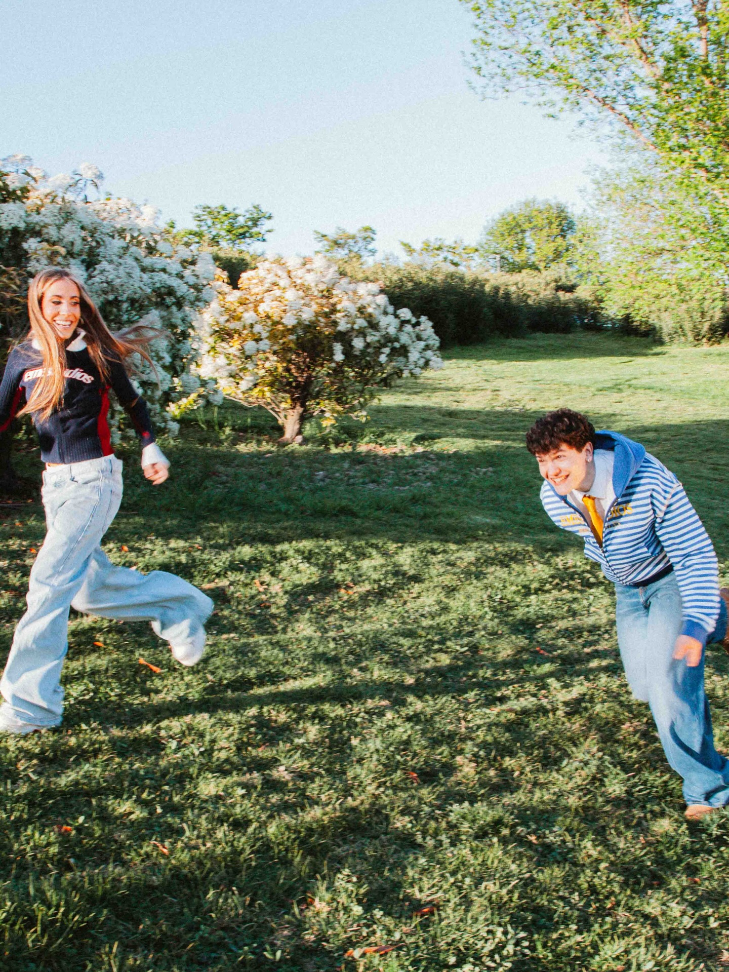 Javi Crespo y Paula Koops en su nuevo single Rayito de Luz